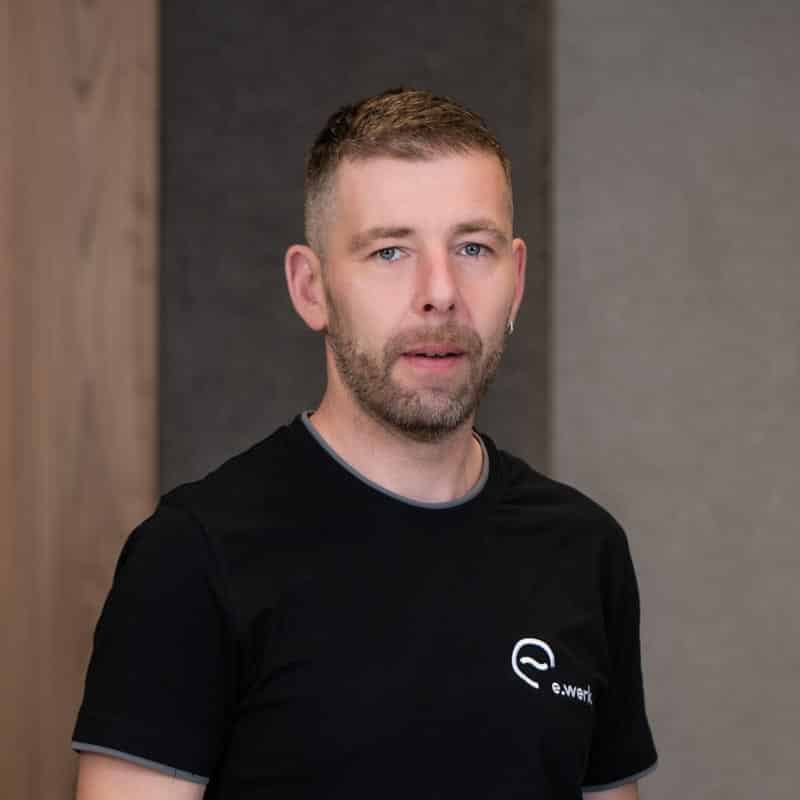 Bernd Ladstätter, Mitarbeiter bei der Elektrowerkgenossenschaft Hopfgarten in Defereggen